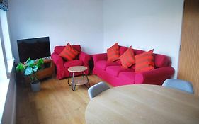 Central Two Bed Flat Close To Arthur'S Seat And University